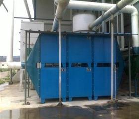 低溫(wen)等離子淨(jing)化器