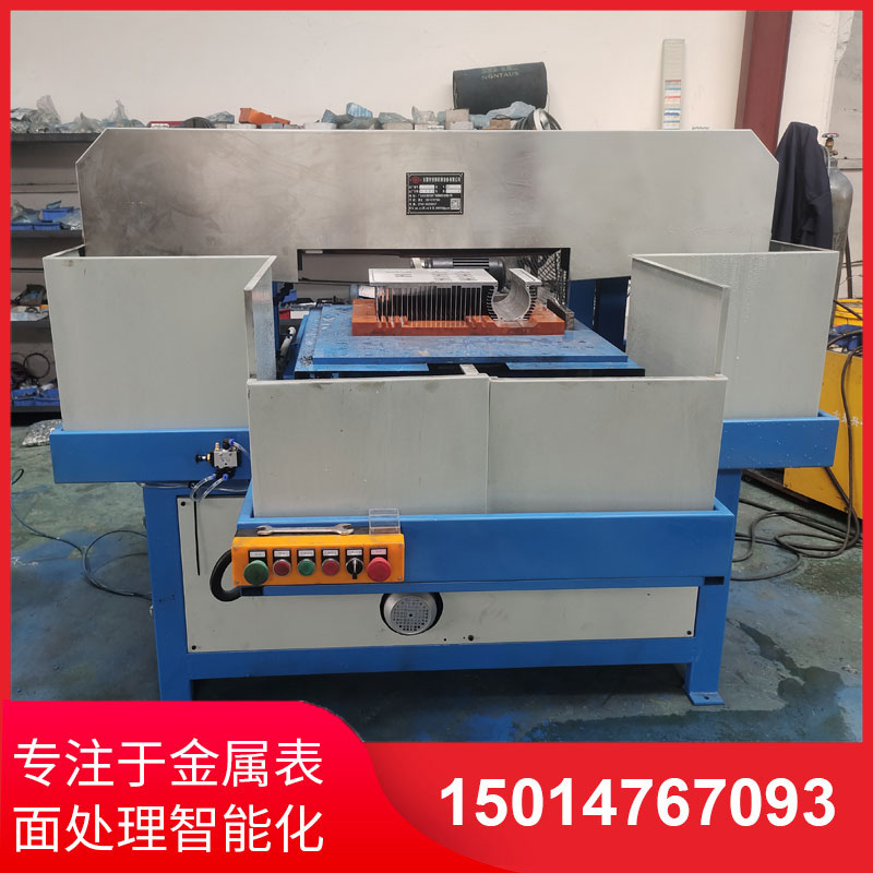 鋁(lv)材直(zhi)紋拉(la)絲機生産供(gong)應(ying)